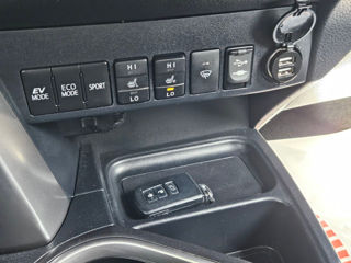 Toyota Rav 4 foto 15