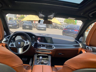 BMW X7 foto 9