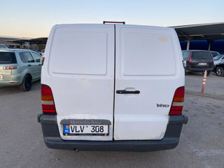 Mercedes Vito foto 10