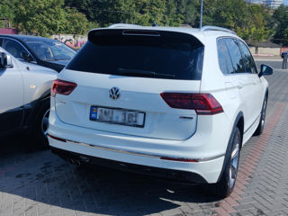 Volkswagen Tiguan foto 2