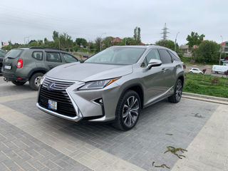 Lexus RX Series фото 1