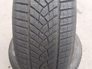 235/60 R17 iarna Dunlop foto 2