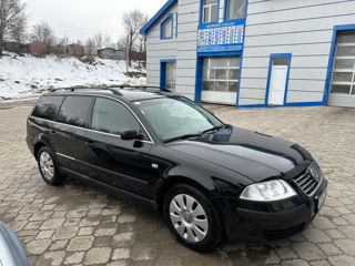 Volkswagen Passat foto 4