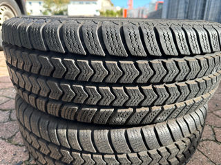 2X 205 / 65 R16C Iarna foto 3