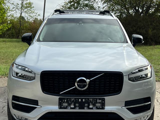 Volvo XC90 foto 1