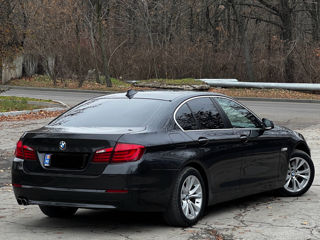 BMW 5 Series foto 6