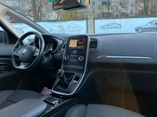 Renault Grand Scenic foto 17