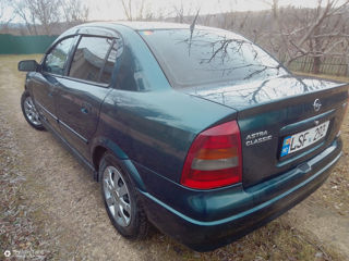 Opel Astra foto 4