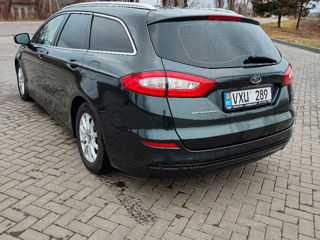 Ford Mondeo foto 3