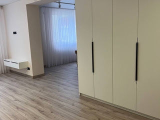 Apartament cu 3 camere, 85 m², Larionova, Tiraspol foto 1