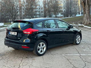 Ford Focus foto 5