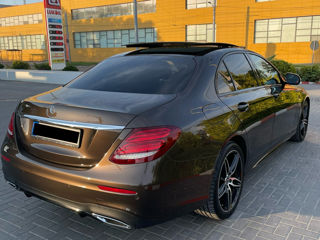 Mercedes E-Class foto 3