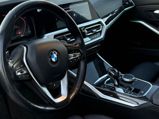 BMW 3 Series foto 8