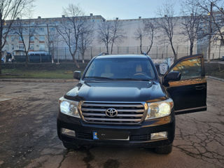 Toyota Land Cruiser foto 2