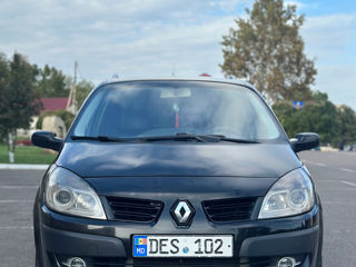 Renault Grand Scenic foto 4