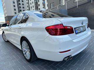 BMW 5 Series foto 9