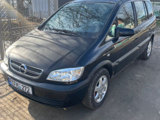 Opel Zafira foto 3