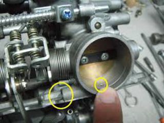 Wynns Air Intake & Carburettor Cleaner/Очиститель дроссельной заслонки foto 2