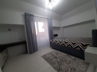 Apartament cu 3 camere, 75 m², Centru, Chișinău foto 3