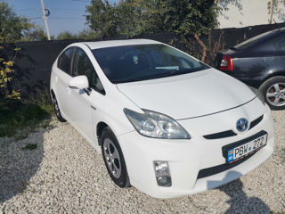 Toyota Prius foto 1