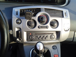 Renault Grand Scenic foto 8