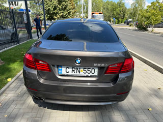 BMW 5 Series foto 5