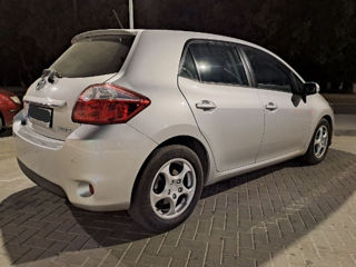 Toyota Auris foto 3