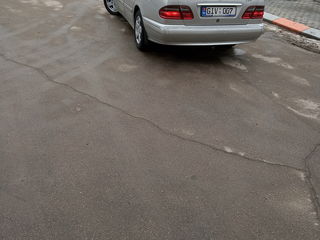 Mercedes E Class foto 3