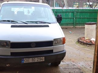 Volkswagen Т-4 foto 2