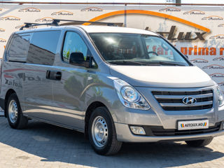 Hyundai H300 cu TVA foto 1