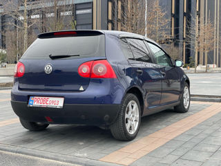 Volkswagen Golf foto 5