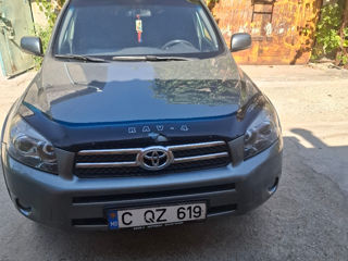 Toyota Rav 4 foto 4