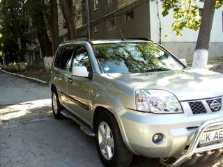 Nissan X-Trail foto 4