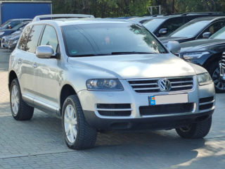 Volkswagen Touareg foto 4