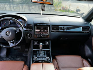 Volkswagen Touareg foto 8