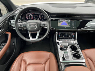 Audi Q7 foto 8