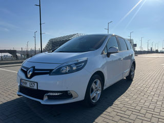 Renault Grand Scenic foto 3