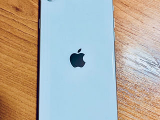 iPhone SE (2020) 64GB. Обменяю на смартфон на Андроиде . foto 3