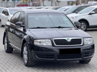 Skoda Superb foto 4