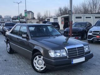 Mercedes Series (W124) foto 5