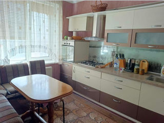 Apartament cu 3 camere, 82 m², Centru, Bălți foto 6