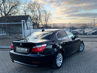 BMW 5 Series foto 4