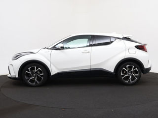 Toyota C-HR foto 2