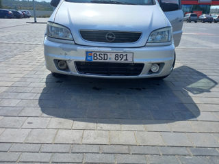 Opel Zafira foto 3