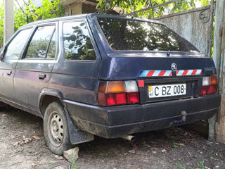 Skoda Favorit foto 3