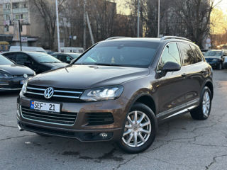 Volkswagen Touareg foto 2