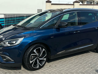 Renault Grand Scenic foto 2