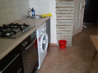 Vind apartament co o odaie in orasul Ungheni foto 10