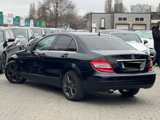 Mercedes C-Class foto 5