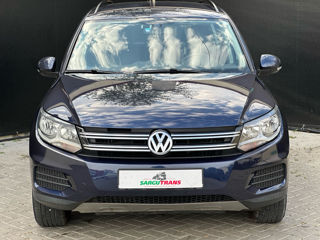 Volkswagen Tiguan foto 3